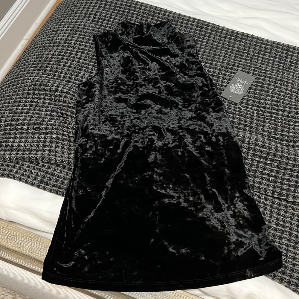 NWT velvet Vince Camuto Top